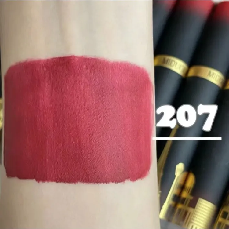咪朵拉巴黎风情丝绒不沾杯唇釉柔雾不易掉色