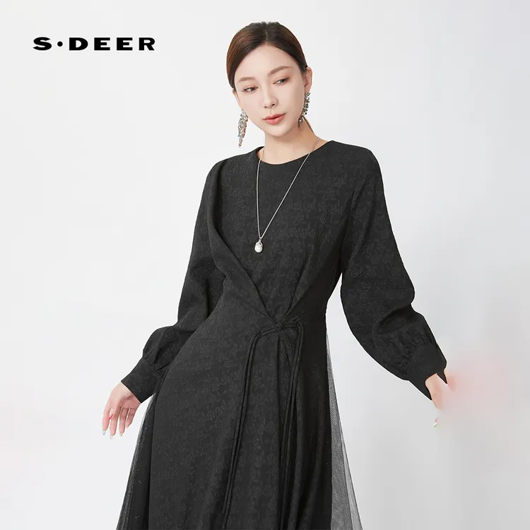 S·DEER圣迪奥女装秋季知性褶皱收腰大摆连衣裙中长裙子S243Z1289