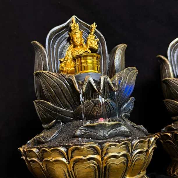 藏式莲花生河流摆件工艺品