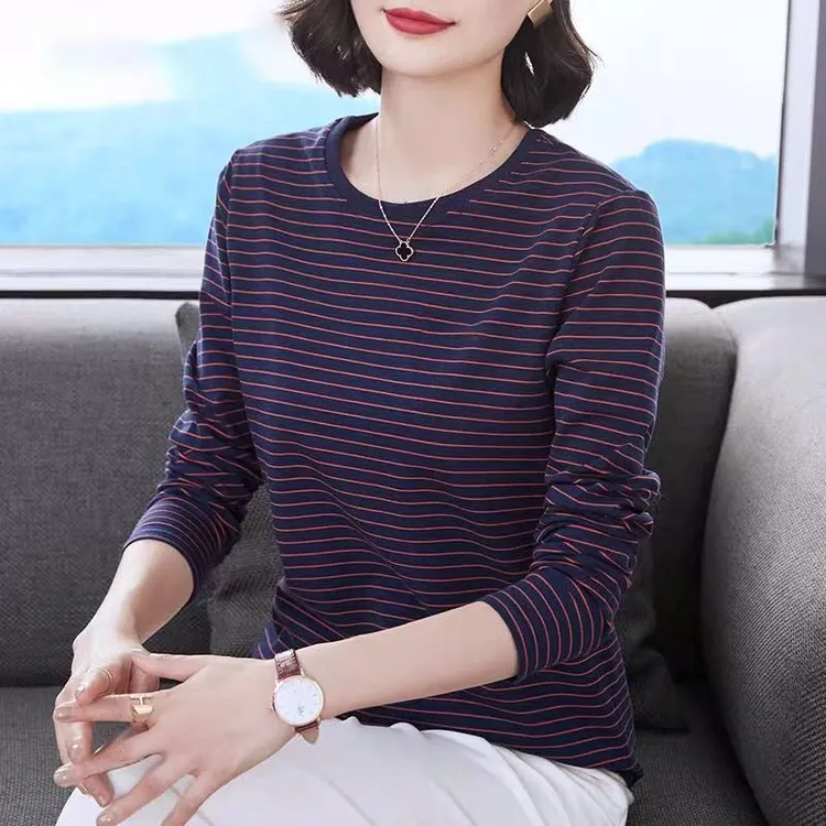 新款棉质女上衣宽松条纹气质t恤女士洋气显瘦百搭大码圆领打底衫