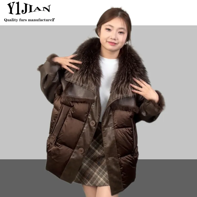 海宁时尚皮毛一体秋冬新款大毛领兔毛一体拼接百搭网红爆款外套