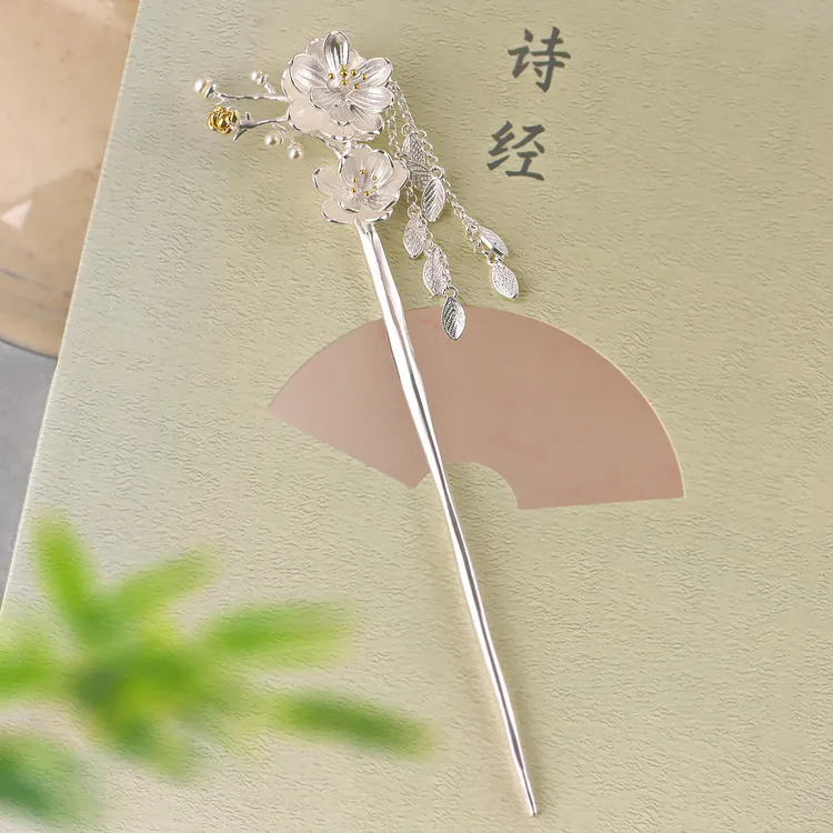 生日情人节礼物送老婆古风流苏三生三世梅花发簪超仙古典步摇头饰