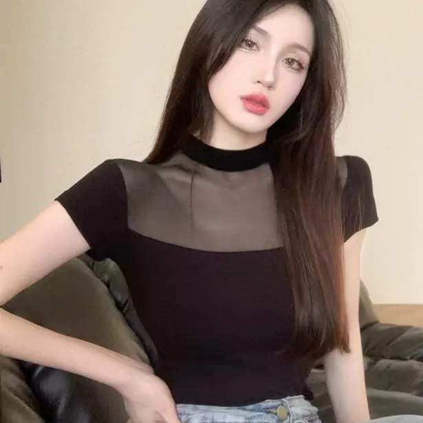 网纱拼接短袖t恤女韩版时尚蕾丝纯欲女装夏季辣妹小众黑色上衣潮