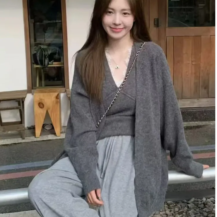 春秋慵懒风蕾丝边背心针织开衫两件套韩系温柔感毛衣外套吊带套装