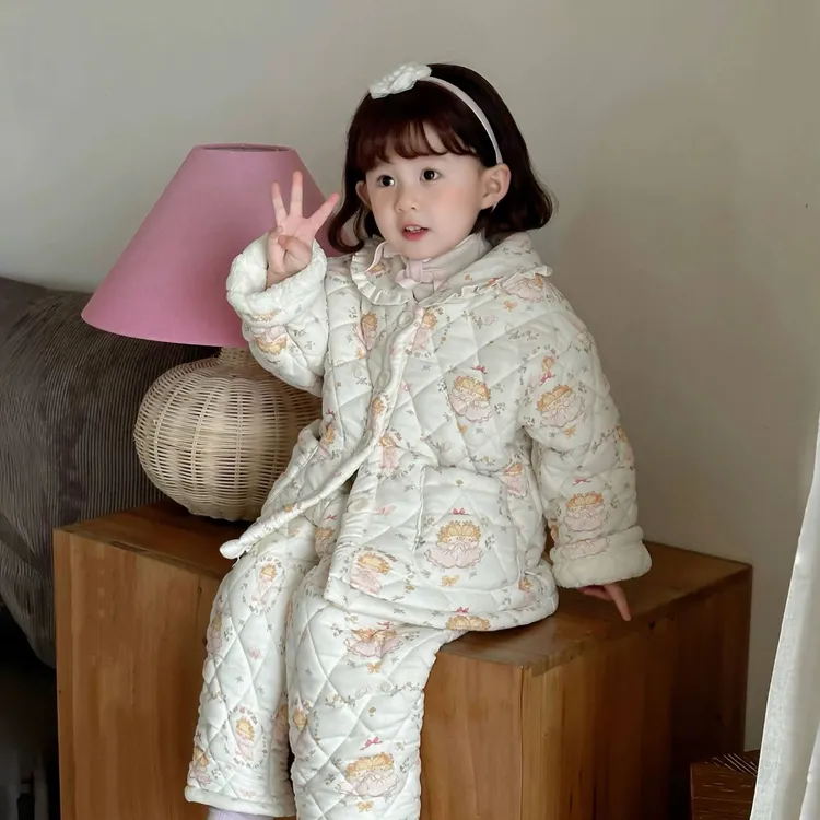 韩版儿童三层夹棉保暖家居服2024冬新女童碎花公主风加厚睡衣套装
