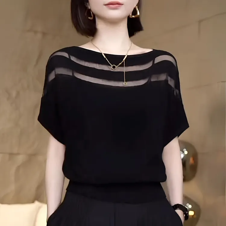 夏季轻薄款蝙蝠衫镂空冰丝针织衫女短袖高级感宽松显瘦气质上衣潮