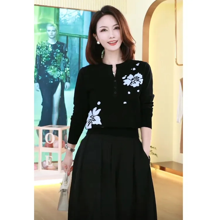 2025秋冬新款高级感提花针织衫女毛衣气质小香风高档洋气半身裙潮