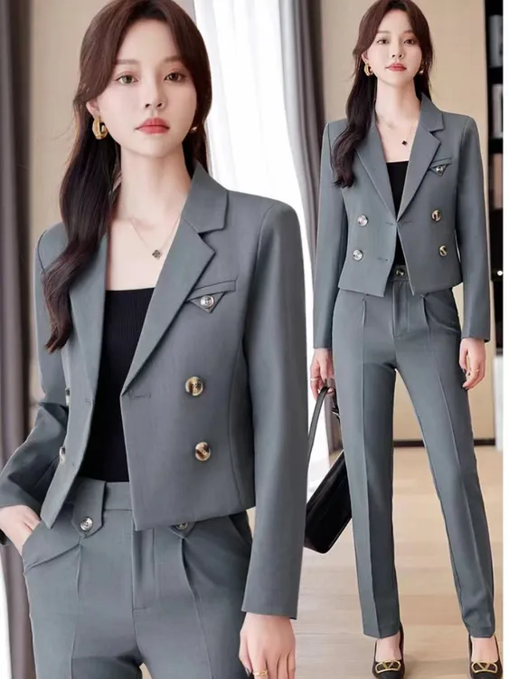 高级感时尚通勤短款西装外套女春秋季新款小个子休闲气质职业西服