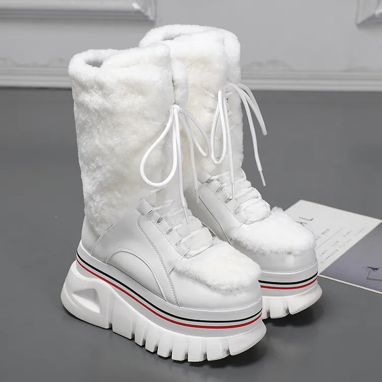 中筒雪地靴女款2024新款冬季毛毛防滑女靴加绒加厚增高9.5CM棉靴