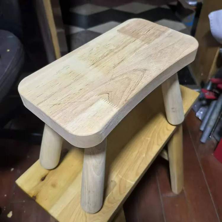 现代风床尾板凳凳子