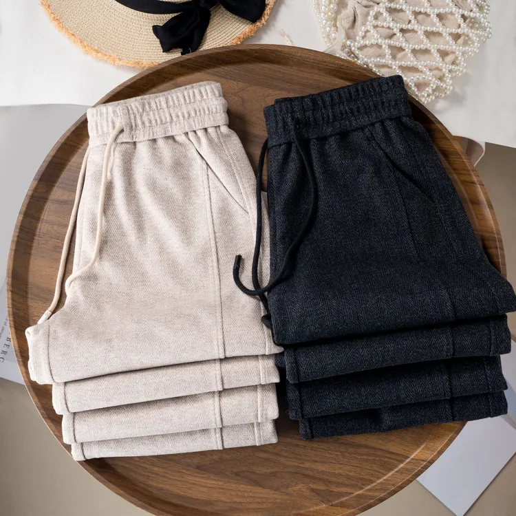 2025年秋冬季新款直筒休闲裤女显瘦百搭运动卫裤宽松垂感阔腿裤子