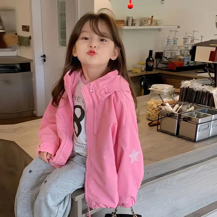 女童外套春秋款2025新款儿童装洋气时尚秋装宝宝秋季连帽休闲上衣