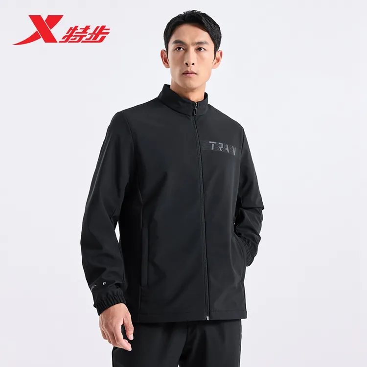 特步男子秋冬保暖风衣外套防风耐磨运动时尚户外休闲立领跑步