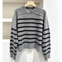 晶哥鱼鱼女款圆领条纹设计羊绒衫针织衫 151875