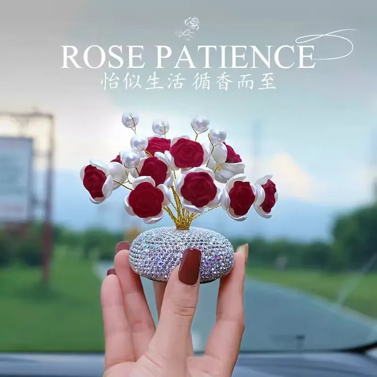 汽车车内装饰摆件植绒玫瑰花中控台高档车载香薰香薰摆件最新款