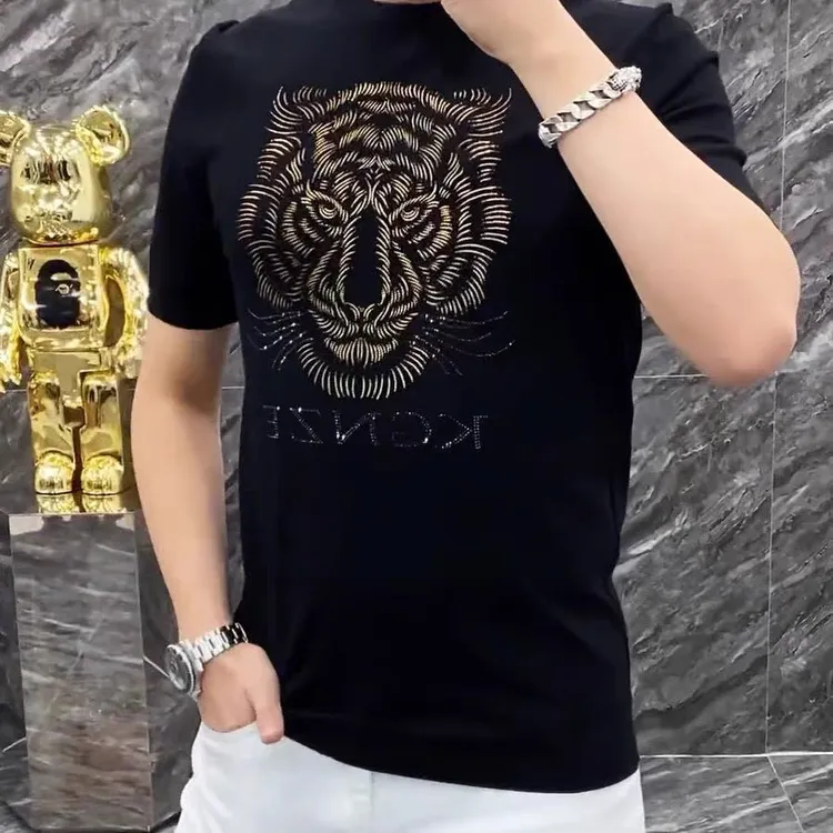 2024轻奢男士烫钻丝光棉短袖T恤圆领衫欧货修身潮流上衣百搭半袖