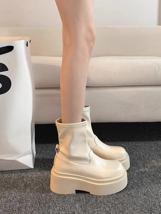 【第九空间】靴子英伦风女2025年时尚真皮百搭小个子厚底洋气瘦瘦靴
