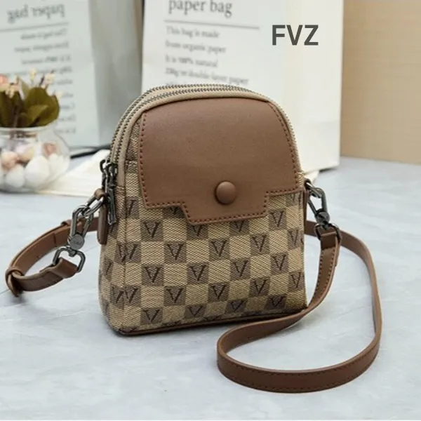 FVZ专柜正品新款棋盘格手机包时尚百搭多隔层单肩斜挎女士小包包