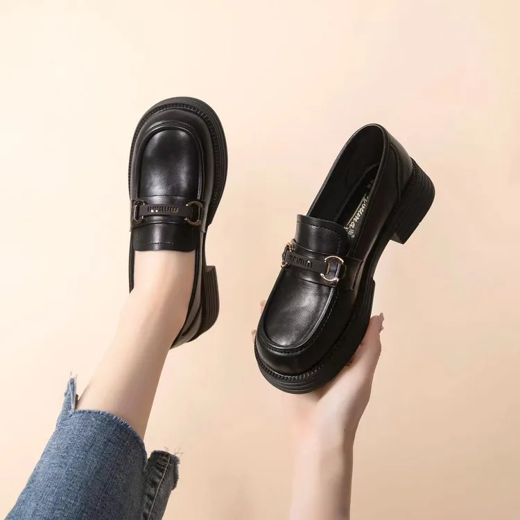 小皮鞋女厚底乐福鞋2024年新款软底防滑英伦风一脚蹬春季单鞋百搭