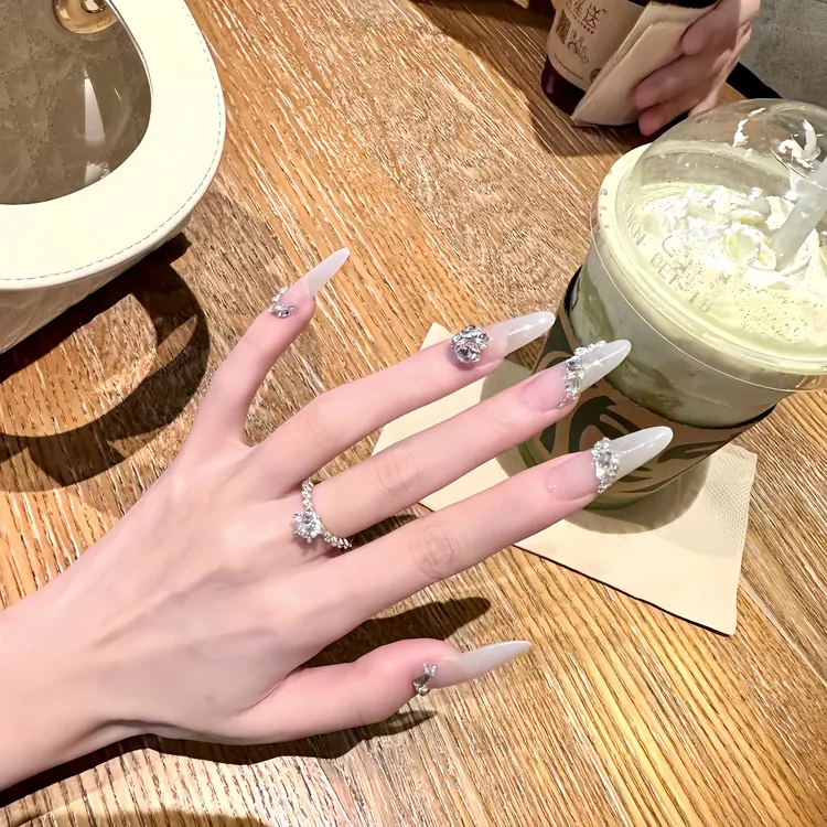 【白月光】纯手工穿戴甲美甲片穿戴式中长款高质量指甲贴高级感新款