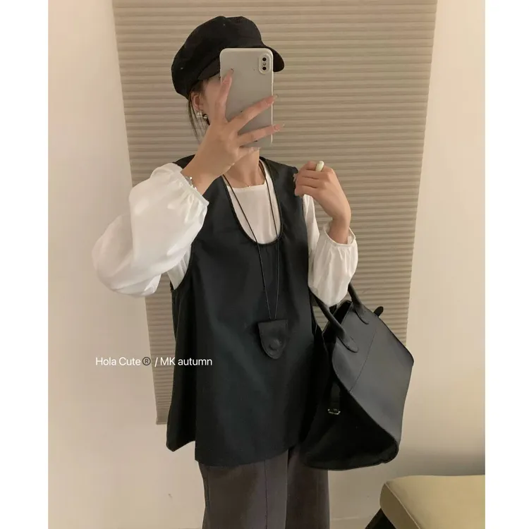 （小蛮腰）简约显瘦宽松打底圆领小衫气质+无袖U领背心PU皮马甲套装