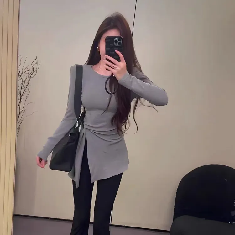 法式甜辣不规则绑带长袖T恤女早秋新款时尚洋气修身显瘦开叉上衣