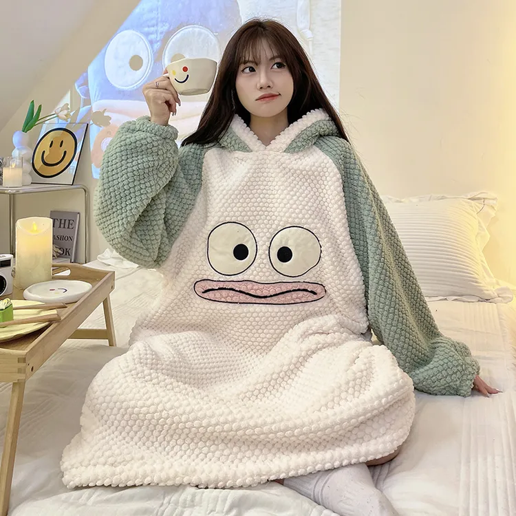 公主睡裙冬季宽松新款优质甜美舒适可爱中长款连帽居家睡衣女