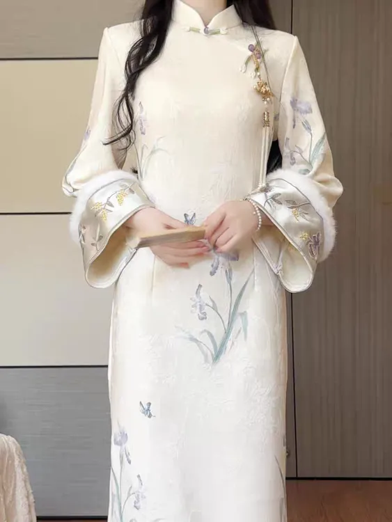 （紫鸢）长度120加绒倒大袖刺绣修身旗袍国风旗袍加绒提花新中式