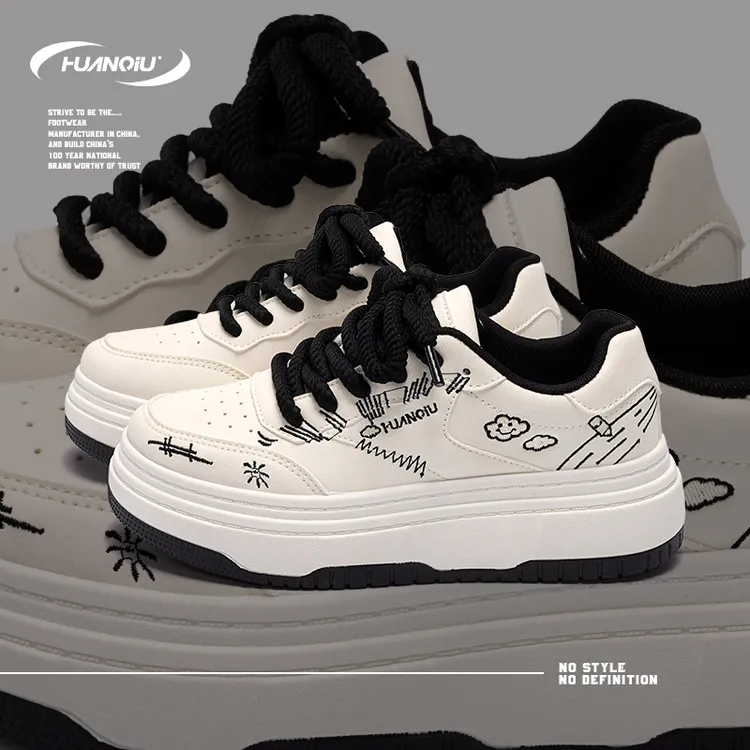 HUANQIU/环球米黑简约高颜值原创设计百搭板鞋女鞋2024秋季新款鞋