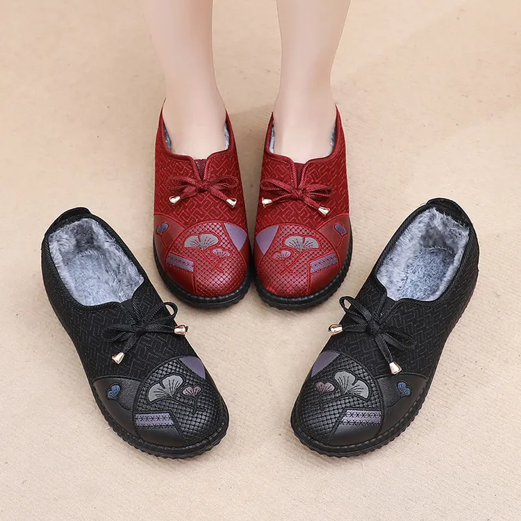 冬季新款加绒加厚保暖棉鞋软底防滑中老年妈妈鞋一脚蹬休闲奶奶鞋