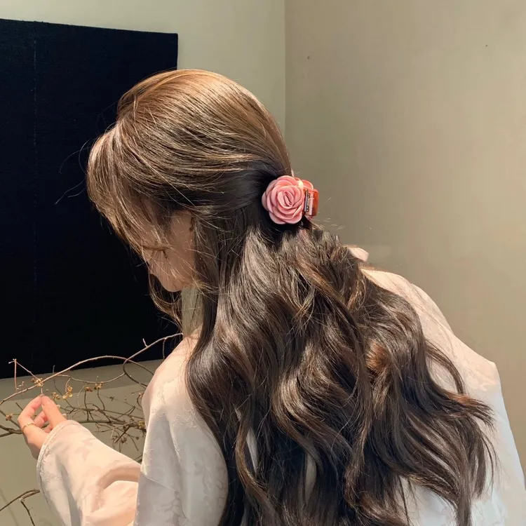 网红爆款大号高级感蝴蝶结高档夹头发黑色碎发镂空蕾丝小抓夹无痕