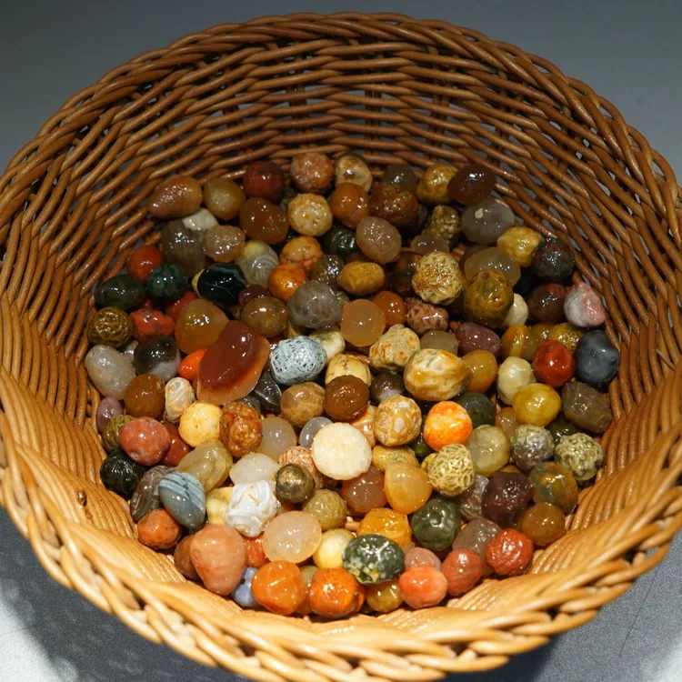 阿拉善戈壁奇石景观鱼缸假山手串