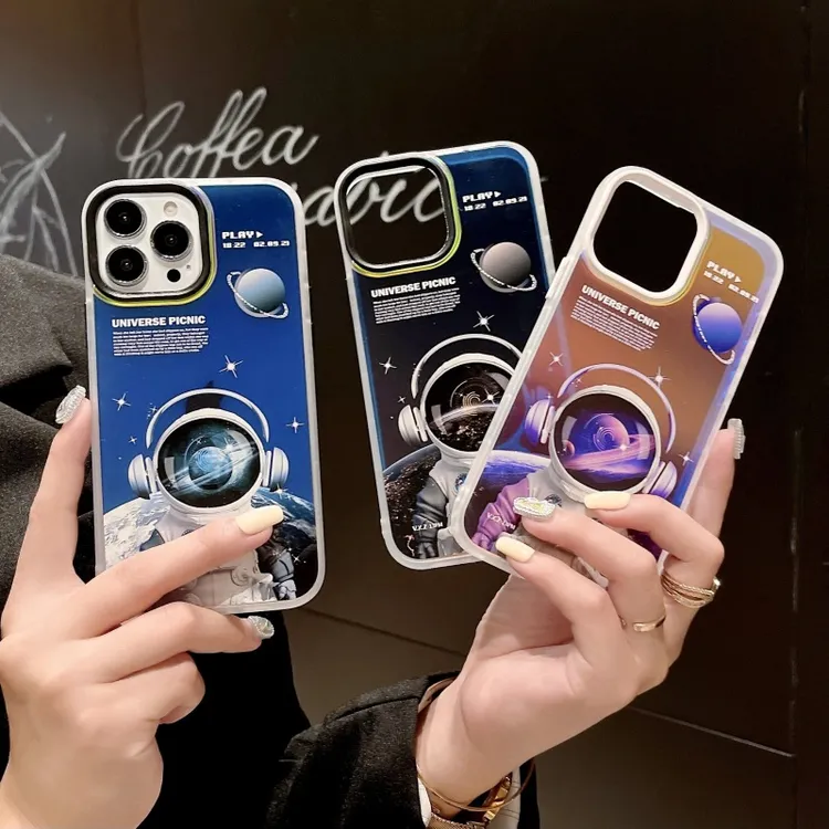 批发宇航员iphone13苹果手机壳12promax太空人硅胶软壳镭射保护套