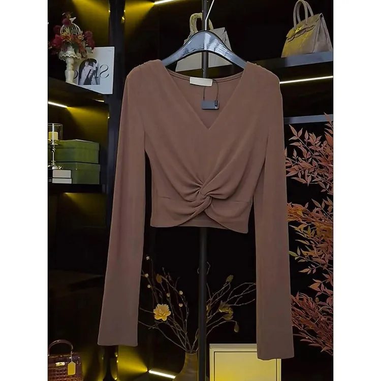 早秋女装2025新款时尚气质反骨不规则褶皱设计感休闲百搭长袖上衣
