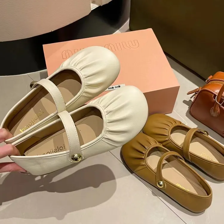 夏季鞋子女鞋皮鞋单鞋百搭平底浅口软底