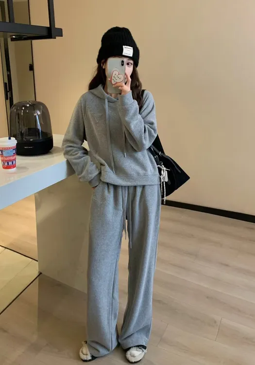 【冬季加绒休闲套装】2024新款时尚百搭休闲套装L-D8097