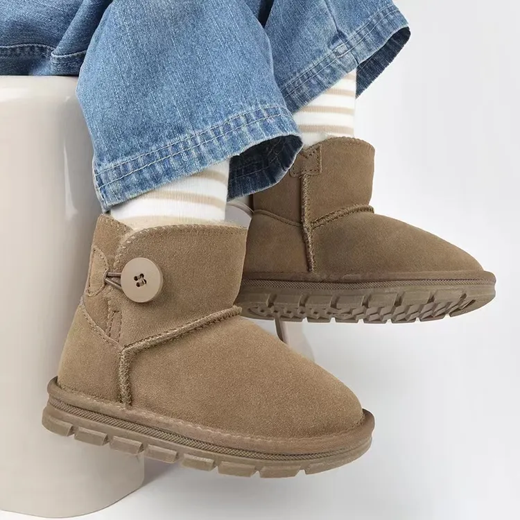 儿童雪地靴加厚加绒保暖棉鞋短靴冬季