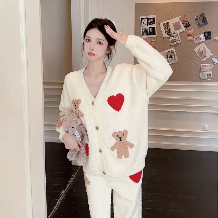 秋冬半边绒加厚睡衣绒开衫套装女卡通爱心熊冬季家居服软绵绵宽松