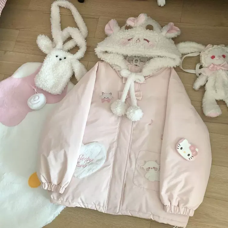 原创甜妹可爱小羊连帽棉服女保暖小个子甜美嫩粉棉衣加厚软妹外套