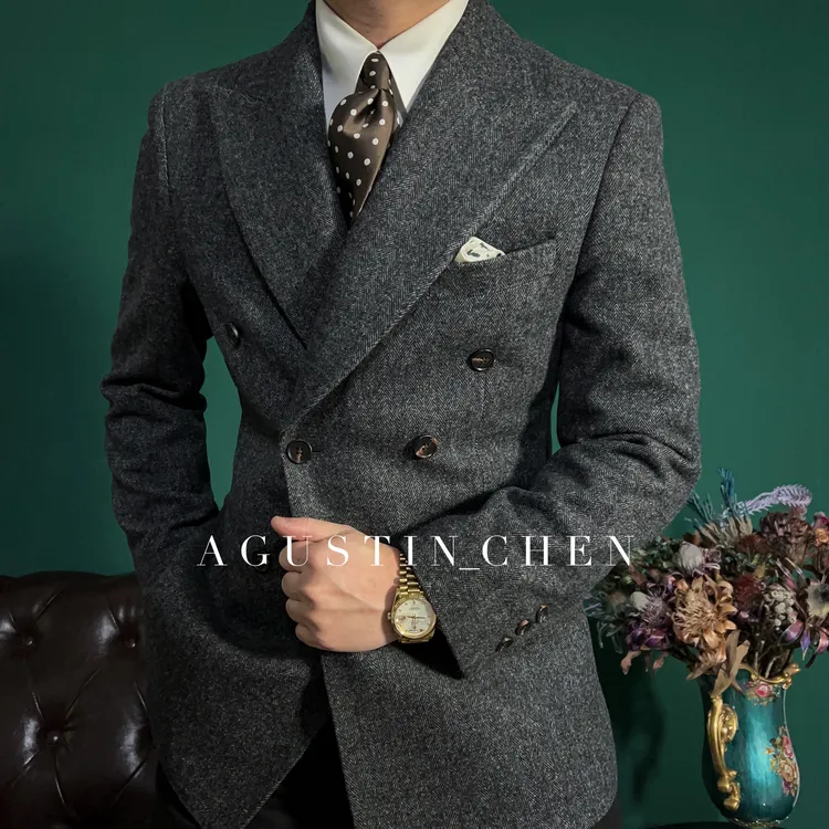 Agustin_CHEN 秋冬加厚500克重【羊毛人字纹】戗驳领双排扣英伦西装