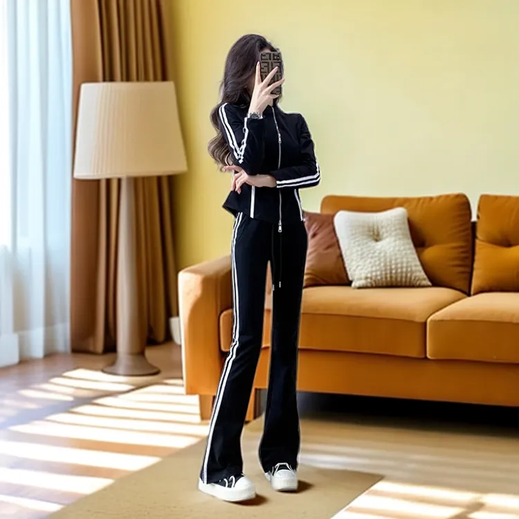 时尚休闲运动套装女秋立领开衫外套修身显瘦女装微喇叭裤两件套