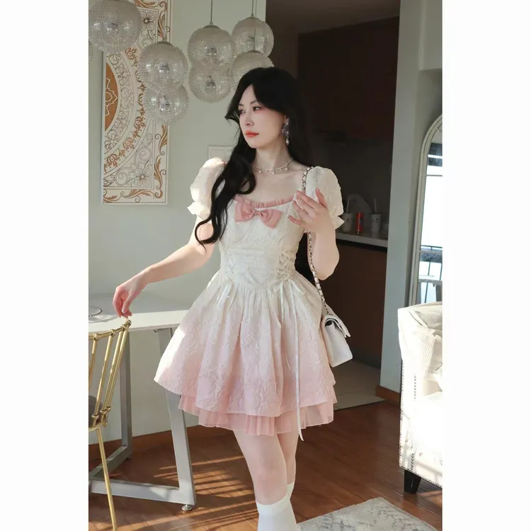 【小鹏】显白甜美渐变粉公主连衣裙女2023夏泡泡袖方领茶歇蛋糕裙