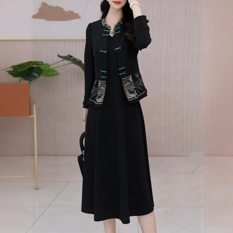 妈妈两件套连衣裙女黑色新款小香风秋冬短外套新中式国风套装裙子