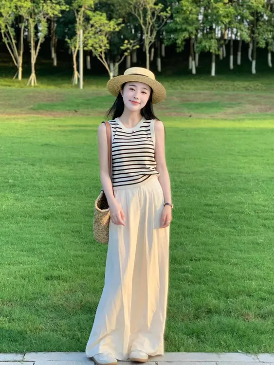 【浪漫纪事】法式高级感条纹背心搭配高腰杏色阔腿裤休闲大气风套装