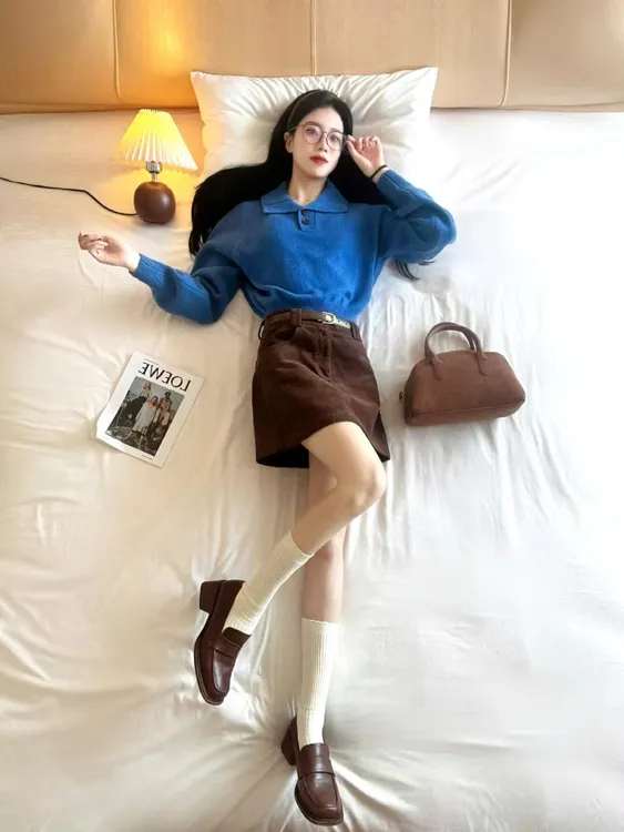 【舟渡】秋冬韩系深蓝色针织上衣套头毛衣搭配棕色A摆半裙时尚套装