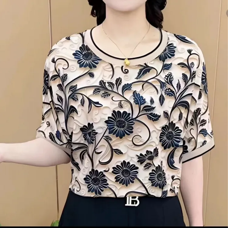 2024年新款洋气时尚太阳花圆领小衫