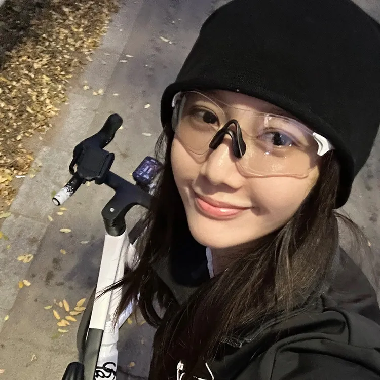 夜骑户外防风护目镜自行车骑行登山徒步日夜两用变色墨镜太阳眼镜