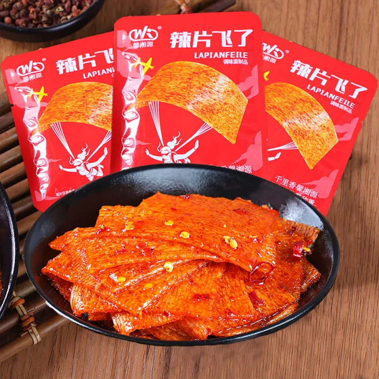15包辣片飞了 开启甜辣融合新潮流 地道童年老字号怀旧爆款辣条