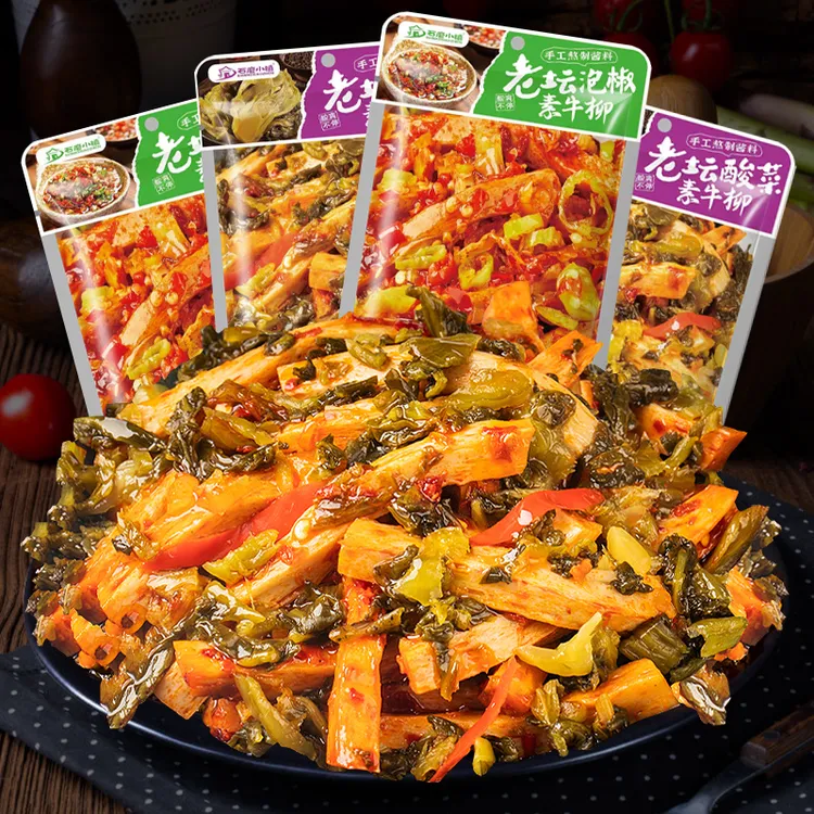 石磨小镇手撕素牛柳烤面筋条老坛酸菜泡椒辣条解馋零食小包装食品