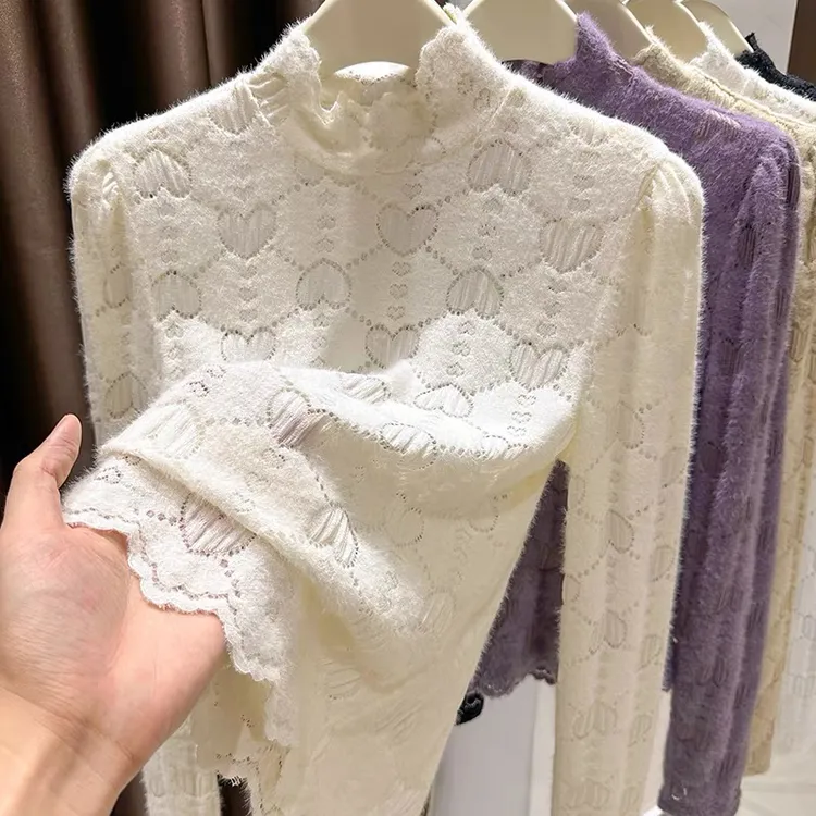 法式半高领洋气蕾丝打底衫女春装2025长袖减龄内搭小衫百搭上衣女